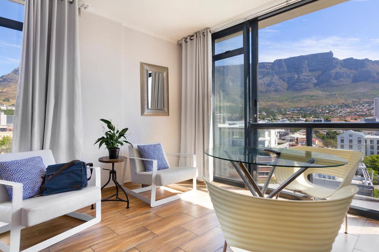 Urban Oasis At The Four Seasons Apartment Cape Town Ngoại thất bức ảnh