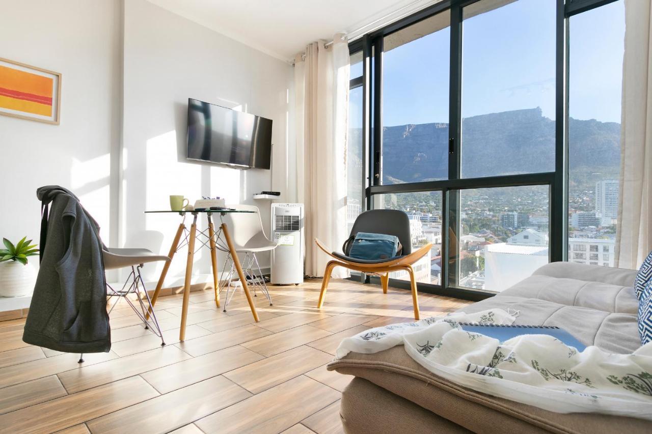 Urban Oasis At The Four Seasons Apartment Cape Town Ngoại thất bức ảnh