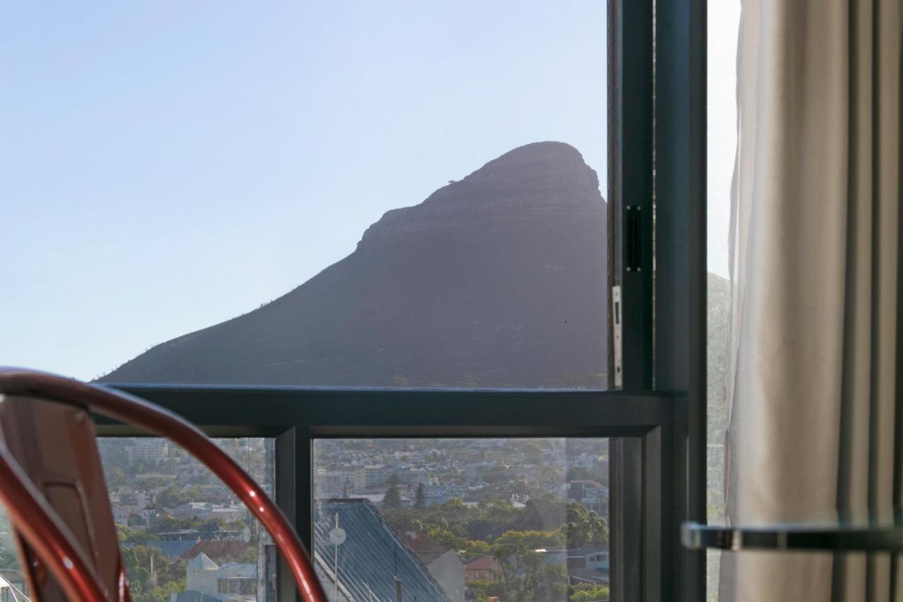 Urban Oasis At The Four Seasons Apartment Cape Town Ngoại thất bức ảnh